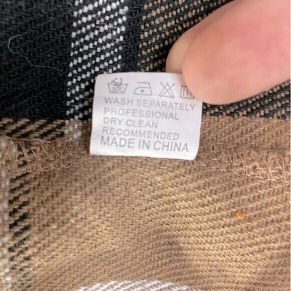 Women’s Tan Brown White Plaid Flannel Button Up Short Shacket S - Picture 5 of 14